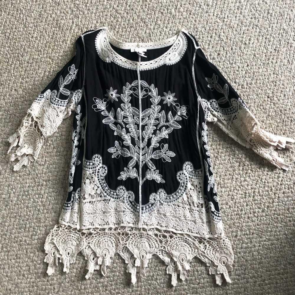 Beautiful Cato top